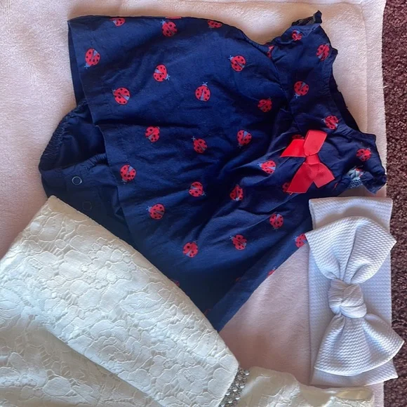 3 Month dresses baby girl like new - Picture 3 of 3